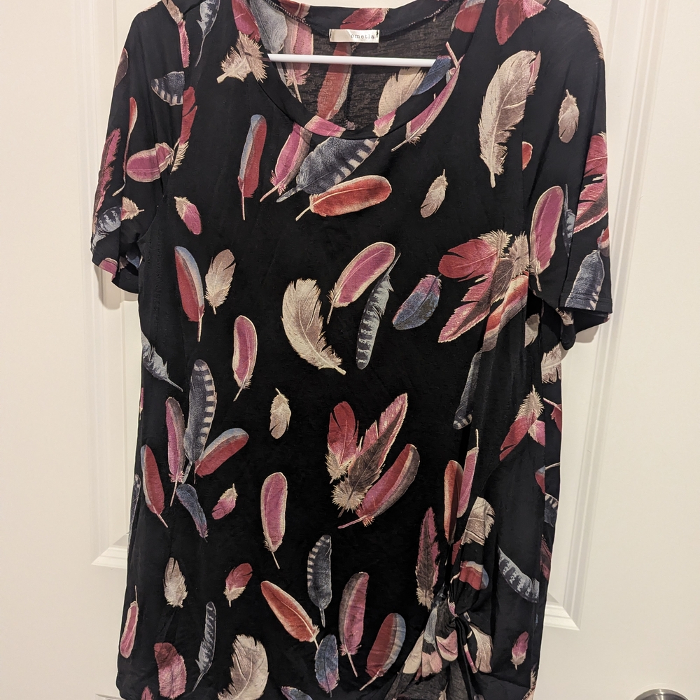 Elegant Feather Print Blouse - Black and Pink
